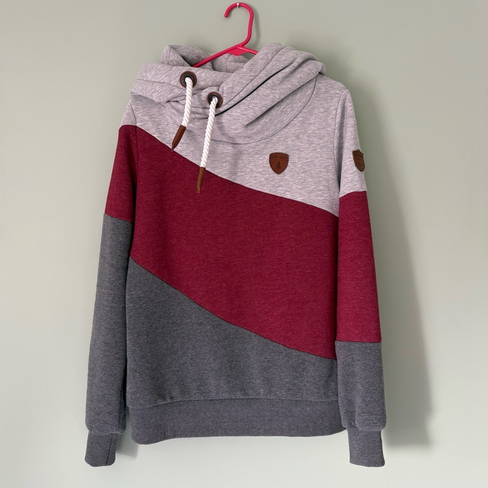 Wanakome Cowl Neck Hoodie - Medium